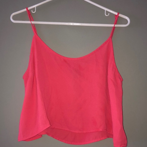 Light crop top - Picture 1 of 2